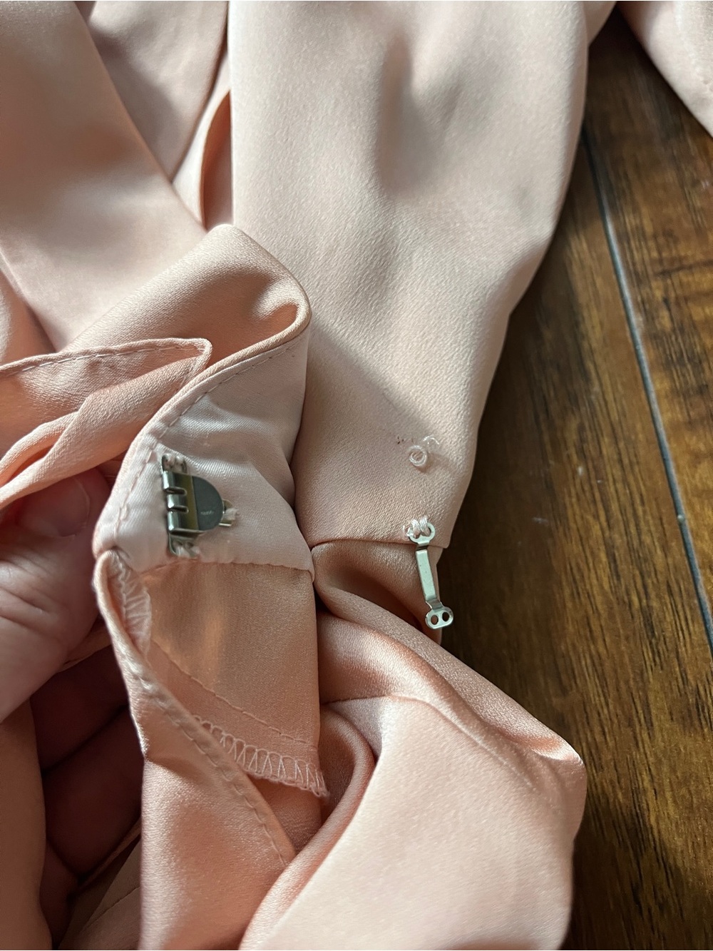 Mac Duggal Blush Pink Long-Sleeve Wrap Dress, size 6 - Picture 5 of 11